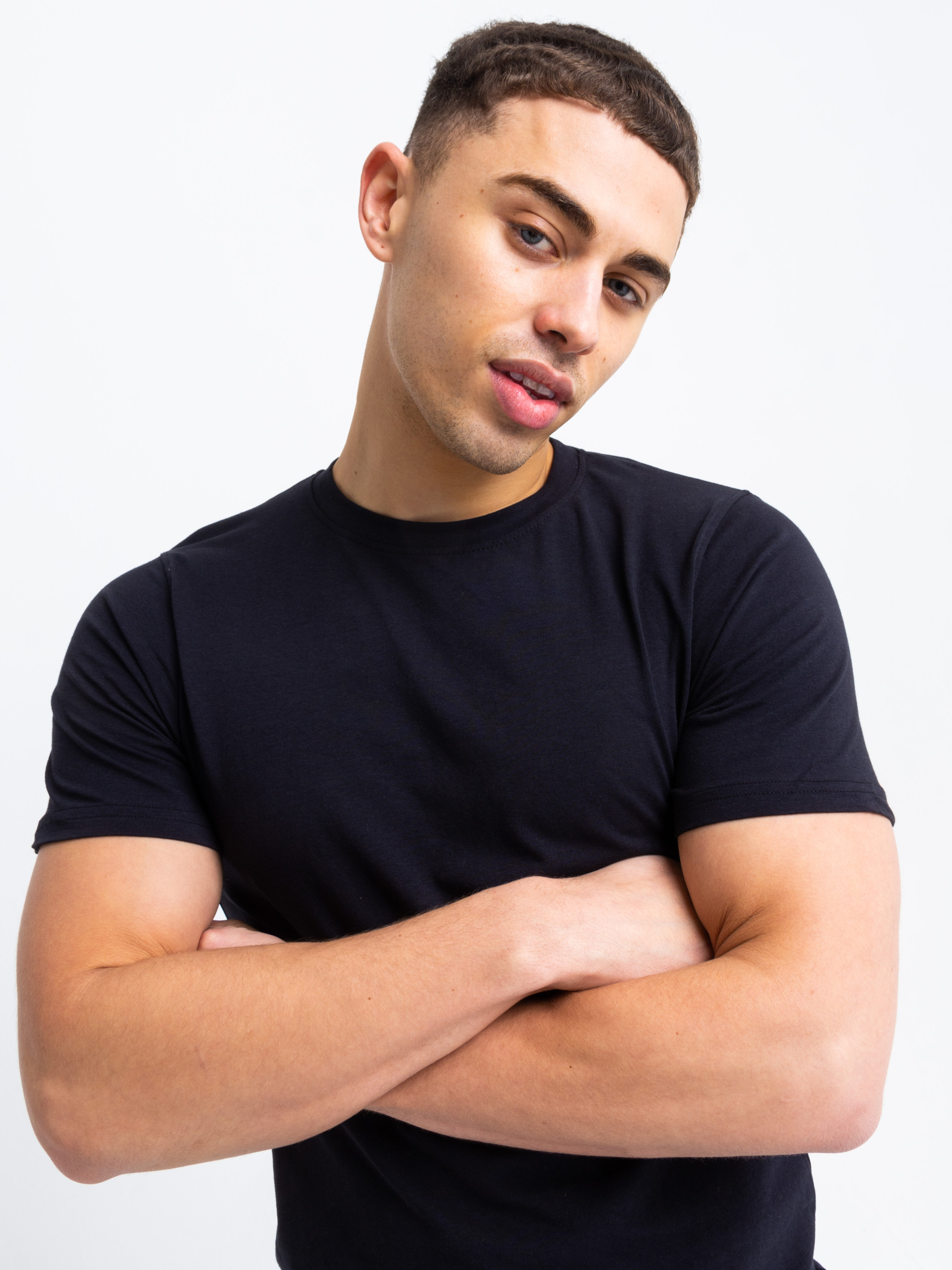Premium Muscle Fit T Shirt in Black