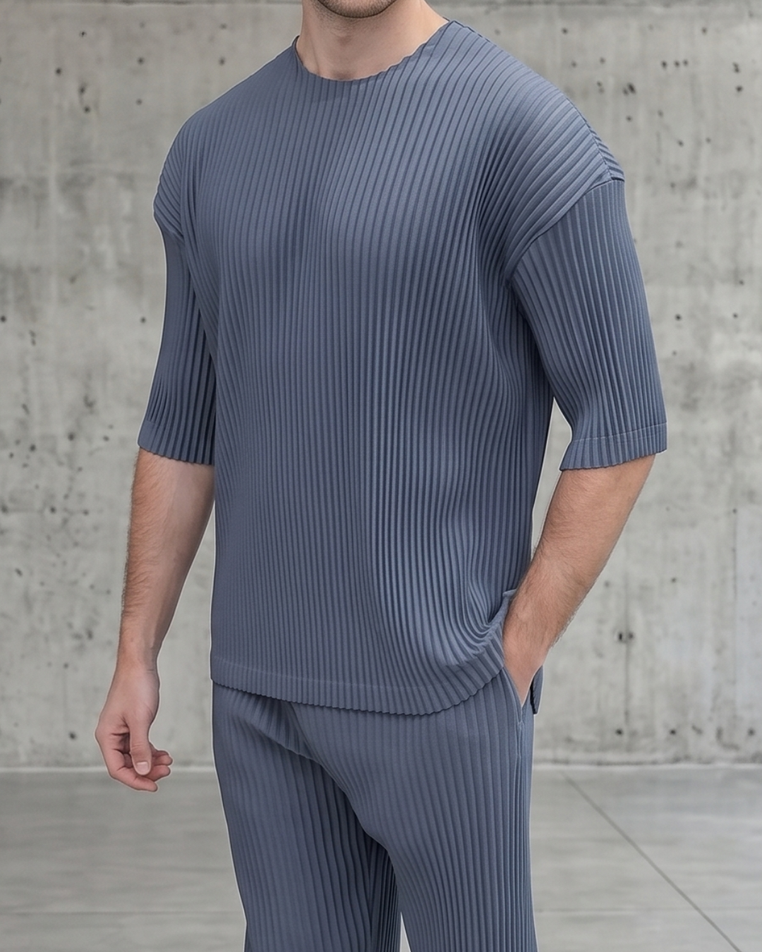 Pleated T-Shirt in Grey