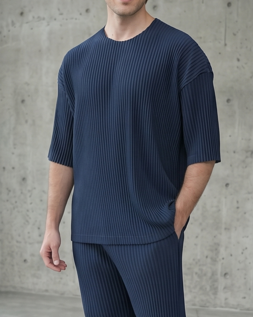 Pleated T-Shirt in Navy